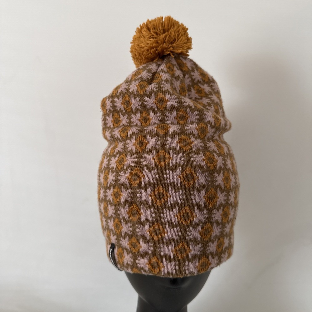 Patagonia Powder Town Vintage Pom Beanie Ski Winter Cap Hat OS Apres Ski Stretch